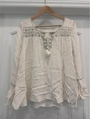 Natural Life Medium Embroidered Bohemian Top